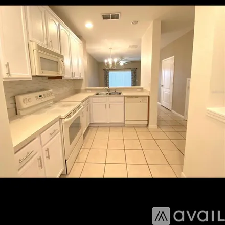 Image 6 - 10604 Savannah Wood Court, Unit 10604 - Townhouse for rent