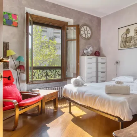 Rent this 1 bed apartment on La bottega dei desideri in Via Cenisio, 37