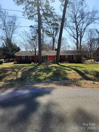 Buy this 4 bed house on 603 Pierce Ave in Mount Holly, North Carolina