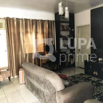 Buy this 9 bed house on Rua Monsenhor Arruda Câmara 354 in Vila Ede, São Paulo - SP