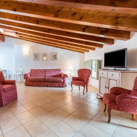 Rent this 3 bed apartment on 25010 San Felice del Benaco BS