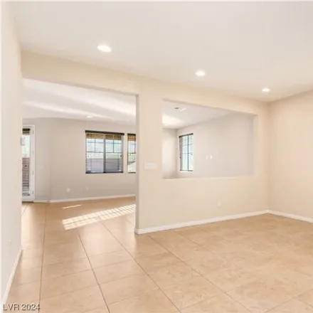 Image 4 - 10329 Aragon Crown Road, Summerlin South, NV 89135, USA - House for sale