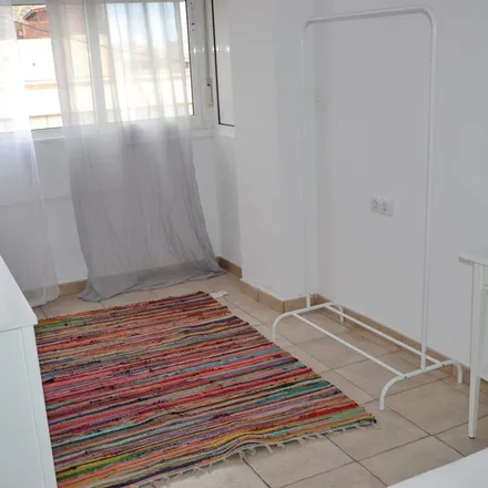 Rent this 2 bed apartment on calle Serrano in 15, 03003 Alicante
