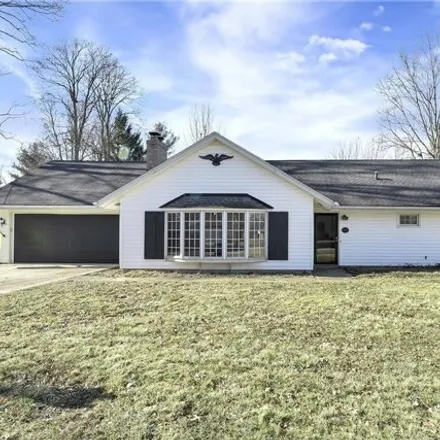 Image 1 - 8925 Westlawn Blvd, Olmsted Falls, Ohio, 44138 - House for sale