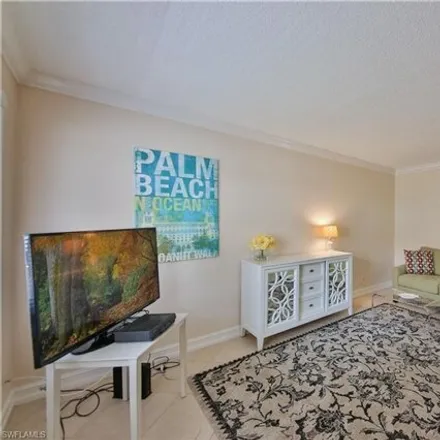 Rent this 2 bed condo on 1111 Oleander Drive in Naples, FL 34102