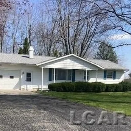 Buy this 2 bed house on 800 Wakefield Drive in Morenci, MI 49256