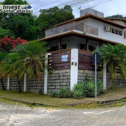 Buy this 3 bed house on Rua Bernardino Manoel Rodrigues in Centro, Garopaba - SC