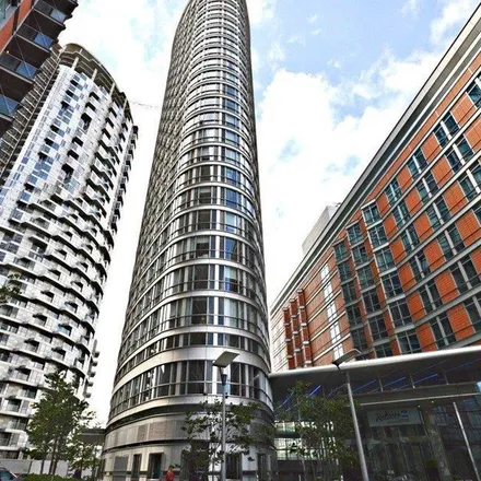 Rent this 1 bed apartment on Ontario Tower in 4 Fairmont Avenue, London