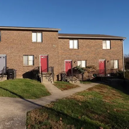 Rent this 1 bed apartment on 5 Ashwood Court in Frankfort, KY 40601