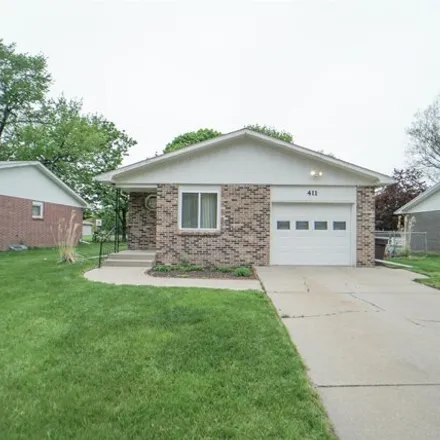Buy this 3 bed house on 435 17th Street in Aurora, NE 68818