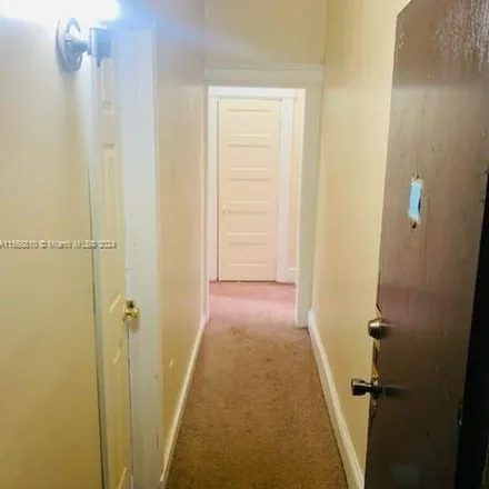 Rent this 2 bed apartment on 409 Wethersfield Avenue in Hartford, CT 06114