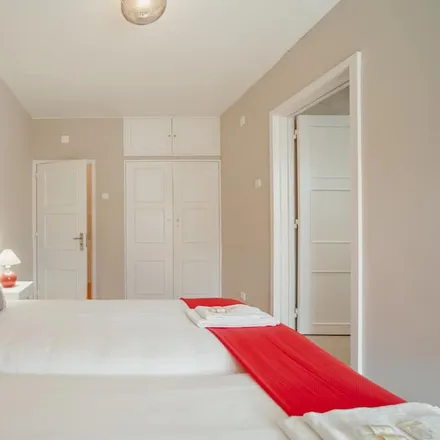 Rent this 3 bed apartment on 4100-288 Distrito de Leiria