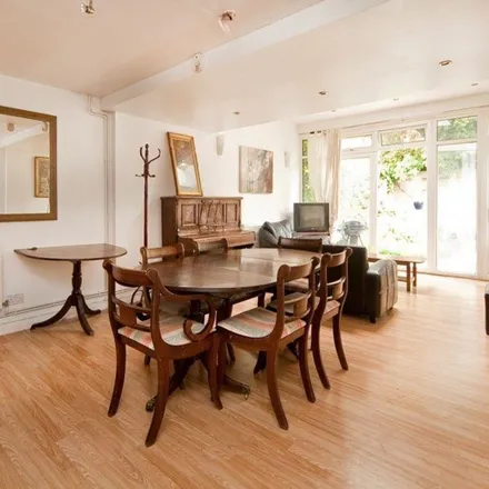 Rent this 5 bed townhouse on 39 Penderyn Way in London, N7 0EY
