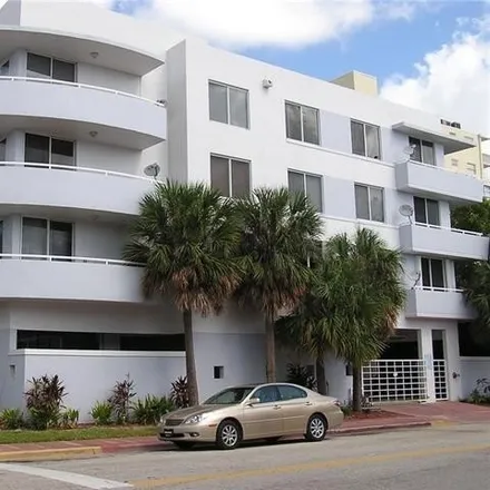 Buy this 2 bed condo on 7601 Dickens Avenue in Atlantic Heights, Miami Beach