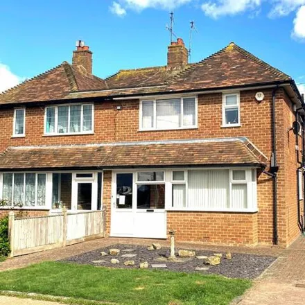 Buy this 3 bed duplex on Glenthorn Road in Bexhill, East Sussex