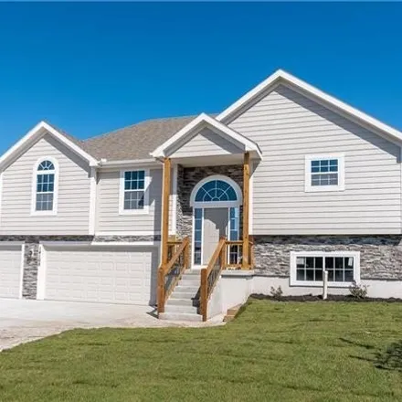 Buy this 4 bed house on unnamed road in Basehor, Leavenworth County