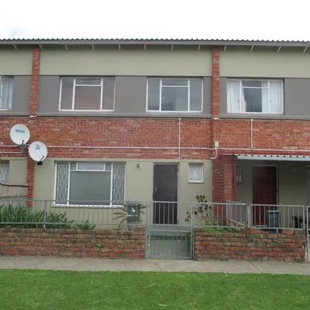 Image 4 - Kabega Road, Nelson Mandela Bay Ward 12, Gqeberha, 6025, South Africa - Apartment for rent