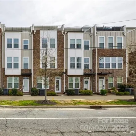 Rent this 3 bed house on 252 Parkwood Avenue in Charlotte, NC 28206