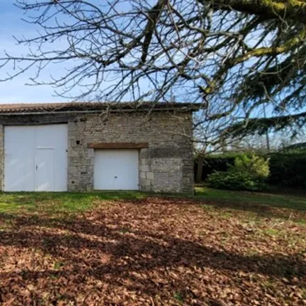 Image 6 - Champagne-Mouton, Charente, France - House for sale