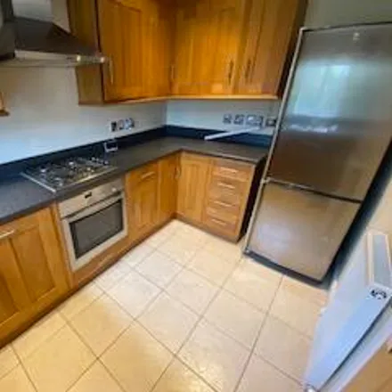 Image 2 - Ashurst Place, Gillingham, ME8 7JA, United Kingdom - House for rent