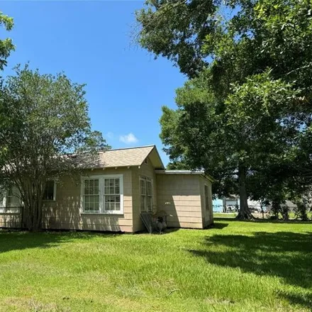 Image 4 - 2709 Cornell Street, Liberty, TX 77575, USA - House for sale