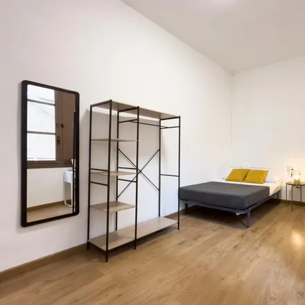 Image 1 - Carrer Nou de la Rambla, 106, 08001 Barcelona, Spain - Room for rent