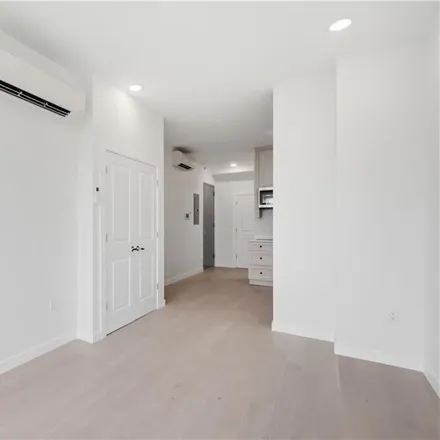 Image 7 - 1655 East 19th Street, New York, NY 11229, USA - Condo for sale