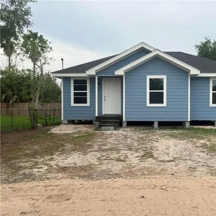 Buy this 3 bed house on 475 West San Francisco Avenue in Raymondville, TX 78580