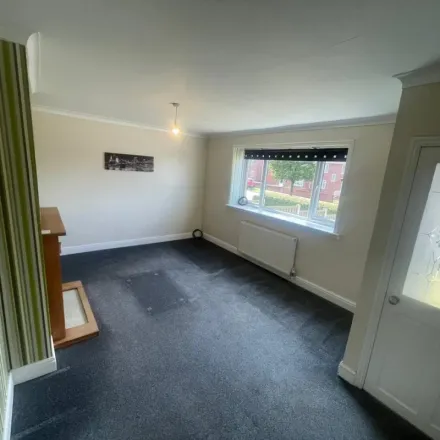 Image 9 - Broomhouse Lane, Edlington, DN12 1BF, United Kingdom - Duplex for rent