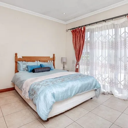 Image 3 - unnamed road, Maroeladal, Randburg, 2155, South Africa - Apartment for rent