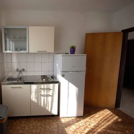 Image 7 - 51512 Njivice, Croatia - Apartment for rent