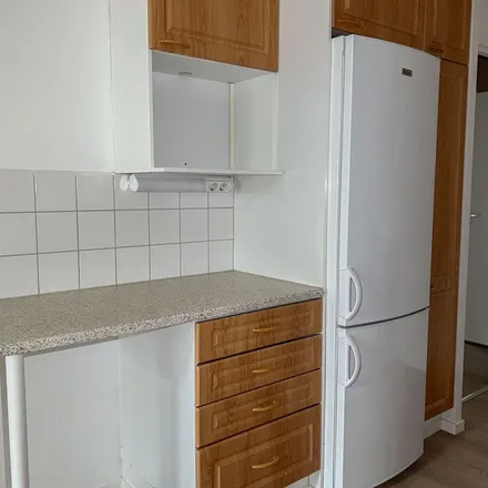 Rent this 2 bed apartment on Niittäjäntie 21 in 01660 Vantaa, Finland