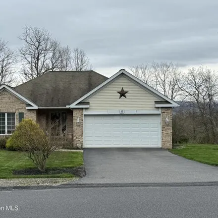 Buy this 2 bed house on 17 Forest Glen Drive in Keyser Valley, Scranton