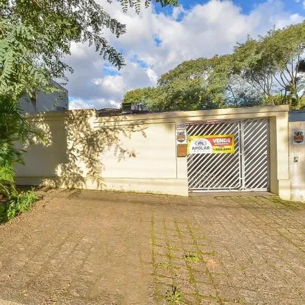 Buy this 5 bed house on Rua Jaime Veiga 269 in Seminário, Curitiba - PR
