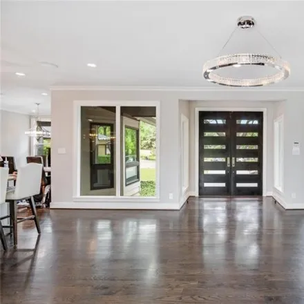 Image 3 - 6748 Mossvine Place, Dallas, TX 75254, USA - House for sale