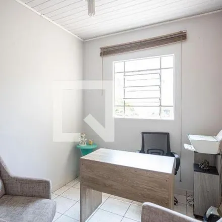 Rent this 3 bed house on Rua Adolfo Bozzi in Jardim das Flòres, Osasco - SP