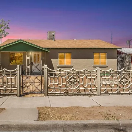 Buy this 4 bed house on 1734 Alamo St in Las Cruces, New Mexico