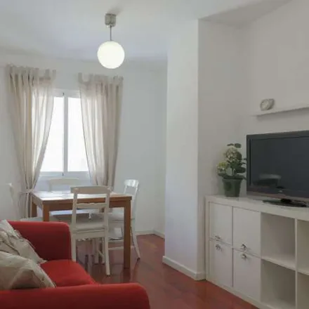 Rent this 2 bed apartment on Muelle 1 - Ricardo Gross in Paseo de la Farola, 29015 Málaga