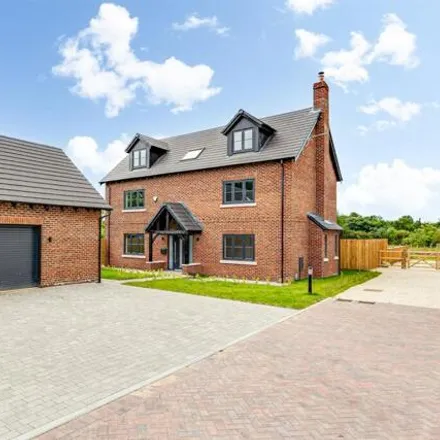 Buy this 6 bed house on Middlewich Road in Walleys Green, CW10 0LT