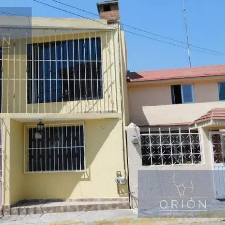 Image 2 - ISSSTE Hospital General Toluca, Calle Daniel Espinoza, 52240, MEX, Mexico - House for sale
