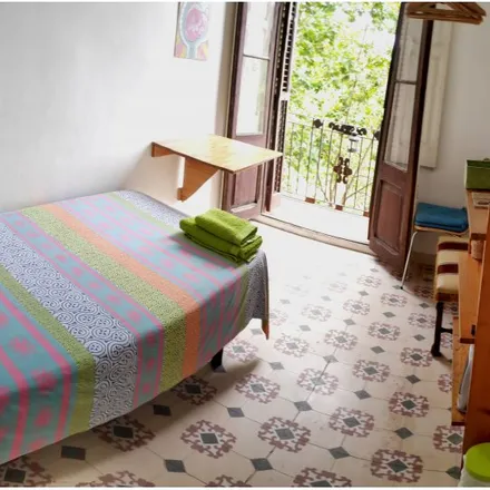 Rent this 3 bed room on Carrer de Provença in 449, 08025 Barcelona