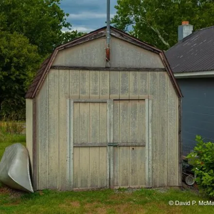 Image 7 - Bunker Hill Post Office, Giles Mill Road, Bunker Hill, Berkeley County, WV 25413, USA - House for sale