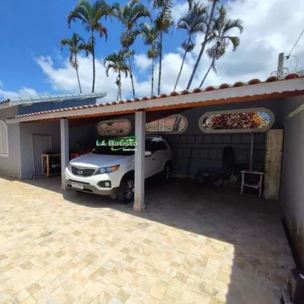 Buy this 6 bed house on Rua dos Manacás in Flórida, Praia Grande - SP