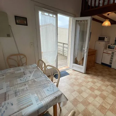 Rent this 2 bed apartment on 17640 Vaux-sur-Mer