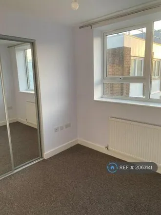 Image 7 - Connells, Central Bletchley, Queensway, Bletchley, MK2 2FE, United Kingdom - Apartment for rent