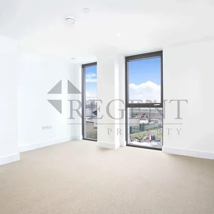 Image 4 - Marshgate Lane, London, E15 2SR, United Kingdom - Apartment for rent