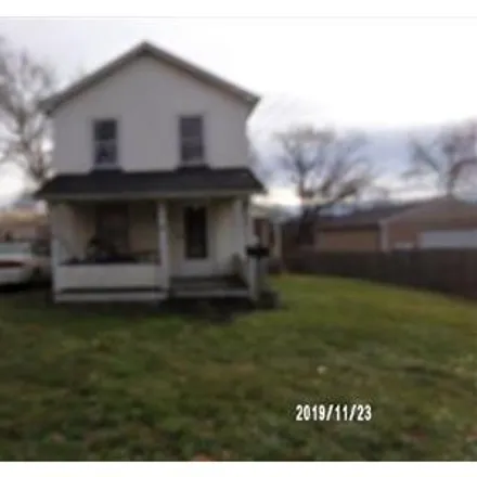 Buy this 2 bed house on 331 South Market Street in Girard, OH 44420