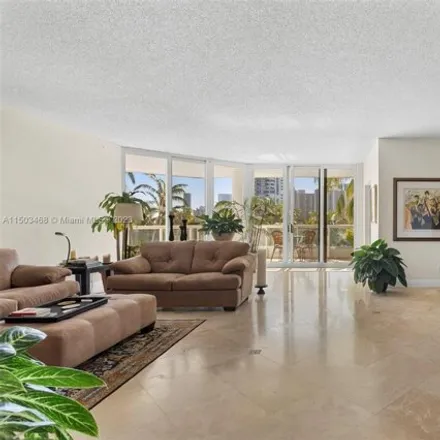 Buy this 3 bed condo on 21050 Point Place in Aventura, FL 33180