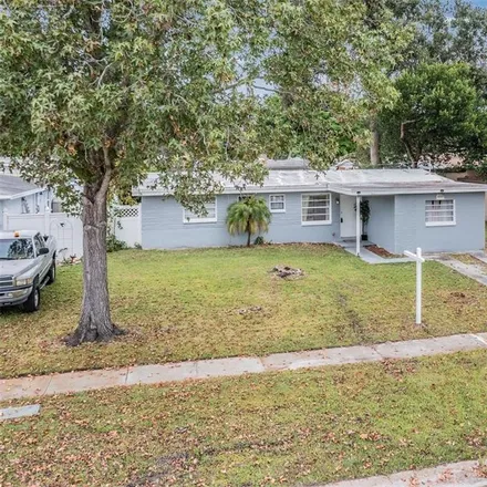 Buy this 3 bed house on 9183 78th Place in Seminole, FL 33777