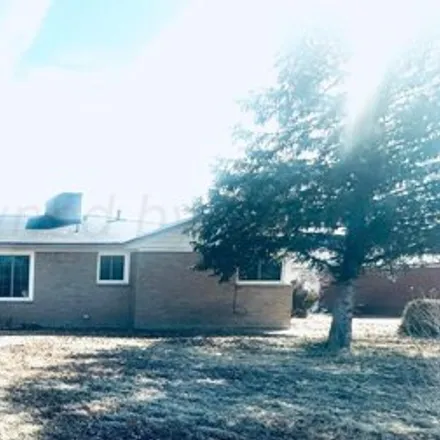 Buy this 4 bed house on 907 East 2nd Street in Dumas, TX 79029